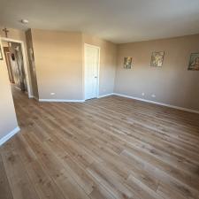 High-End-Quality-Floor-Vinyl-Plank-Installation-in-Arlington-Heights-IL 2